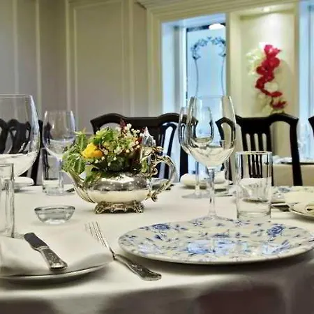 Hotel Fitzgeralds Woodlands House