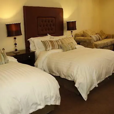 Fitzgeralds Woodlands House Hotel 4*