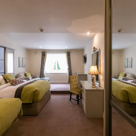Fitzgeralds Woodlands House Hotel 4*