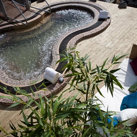 Fitzgeralds Woodlands House Hotel