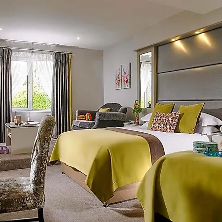 Fitzgeralds Woodlands House 4*