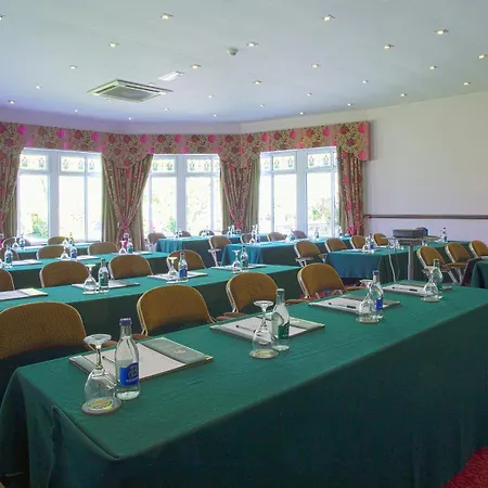 Fitzgeralds Woodlands House Hotel 4*