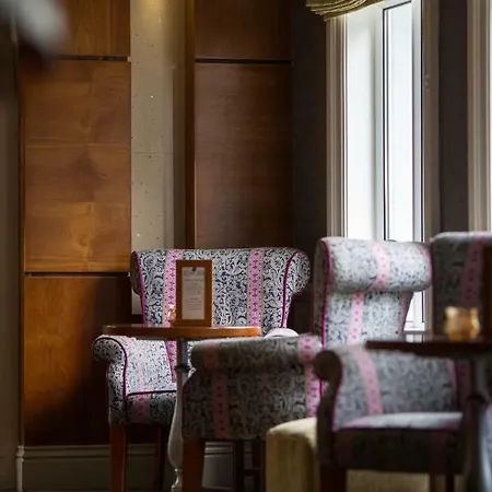 Fitzgeralds Woodlands House