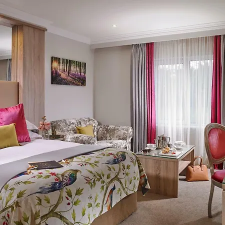 Fitzgeralds Woodlands House 4*