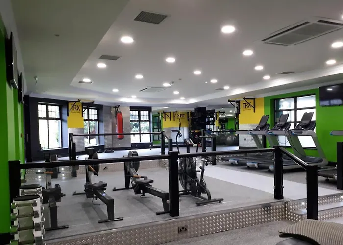 Отель Fitzgeralds Woodlands House 4*