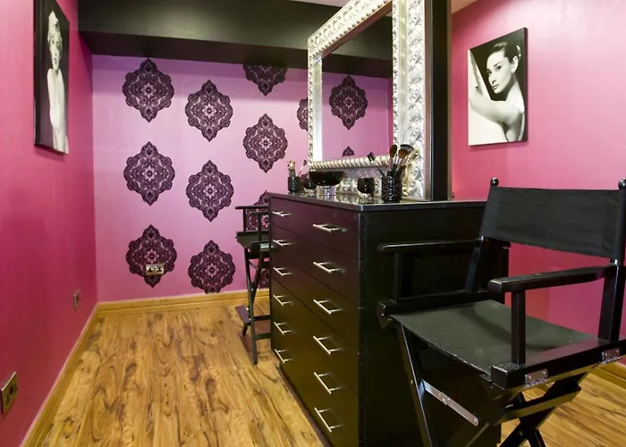 Hotel Fitzgeralds Woodlands House 4*